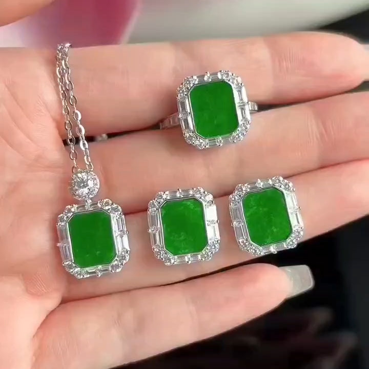 天然翡翠吊坠套装