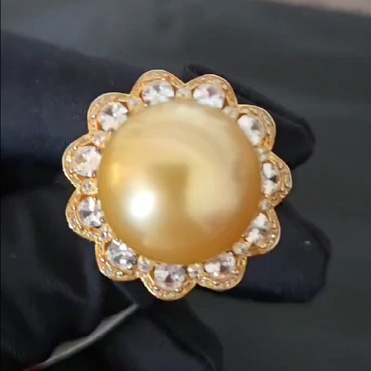 Natural South Sea Golden Pearl 15.6cm Ring