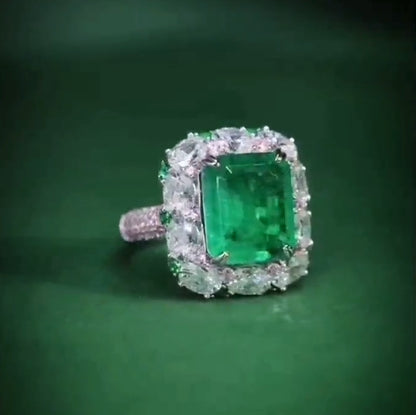 实验室培育哥伦比亚祖母绿戒指