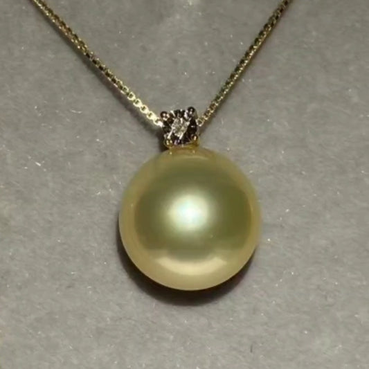 Natural South Sea Golden Pearl Pendant with Diamonds