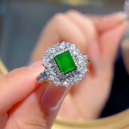 A级翡翠吊坠戒指