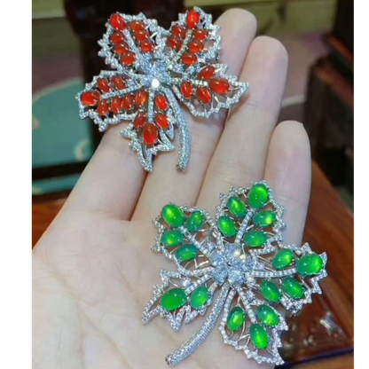 绿色和红玉髓枫叶胸针/吊坠