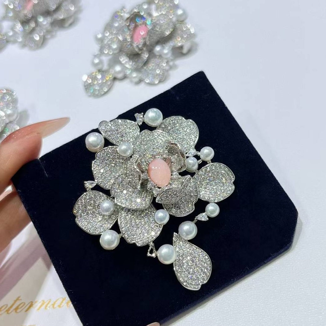 Rose-Shaped Pearl Brooch