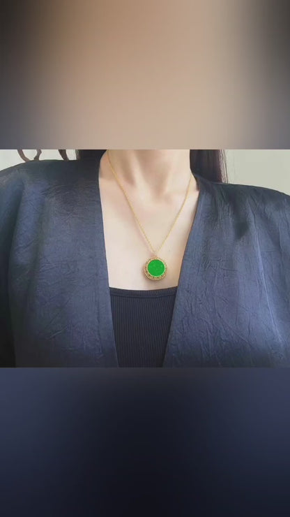 A级翡翠心形镜吊坠