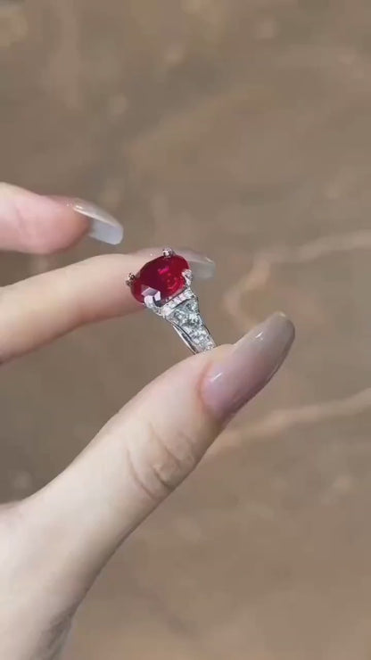 实验室培育红宝石戒指