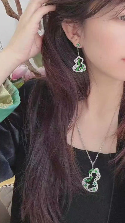 天然翡翠大葫芦耳环