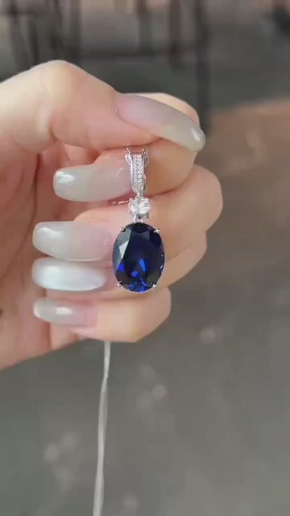 实验室培育皇家蓝宝石吊坠